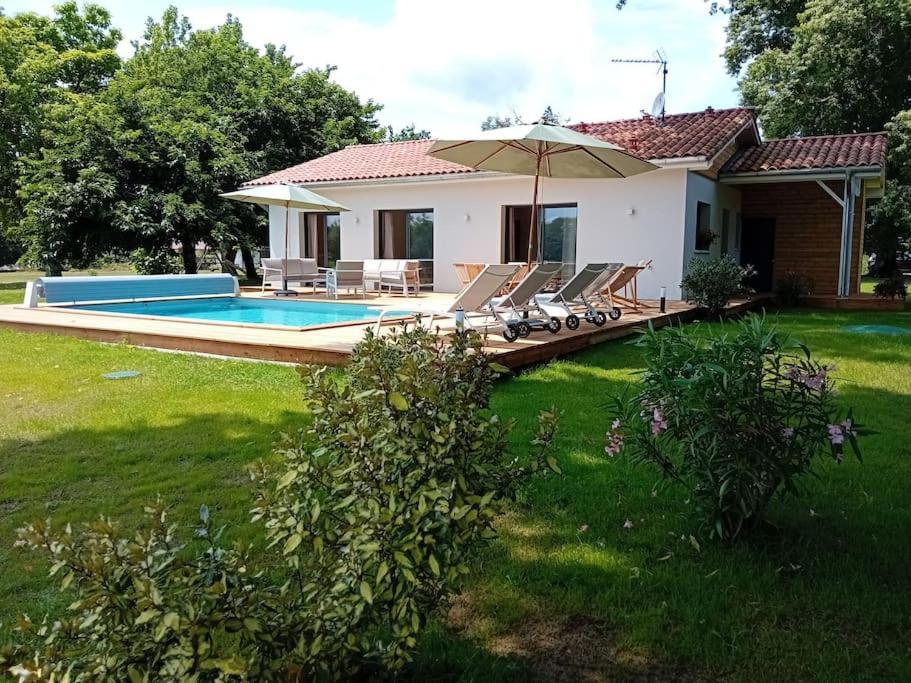 Maison Neuve Avec Piscine Chauffee, 4 Kms De Contis Plage Saint-Julien-en-Born Kültér fotó